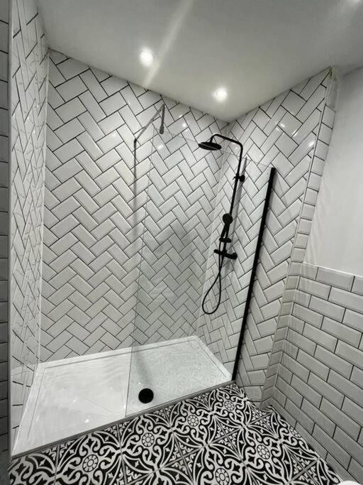 Stunning 1 Bed Apt In West End Glasgow Luaran gambar
